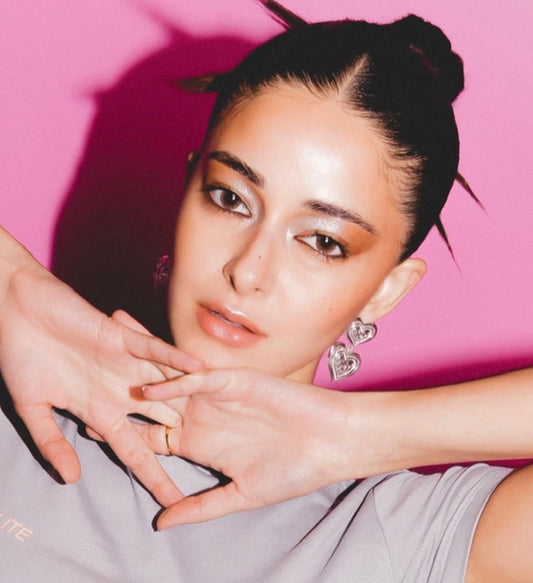 Ananya Pandey In Our Bubble Heart Earrings In Silver Finish