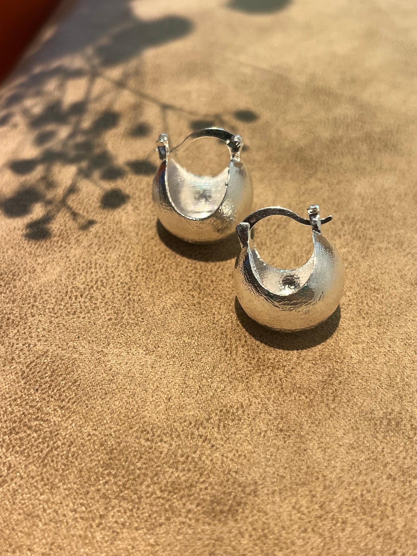 Scoop Hoop Earrings