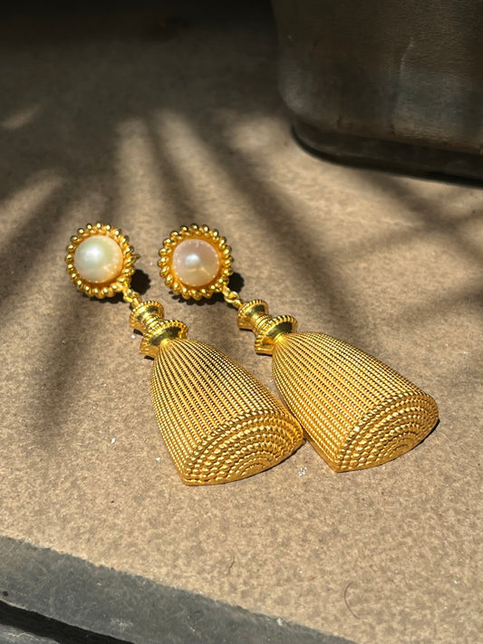 Perla Tassel Earrings