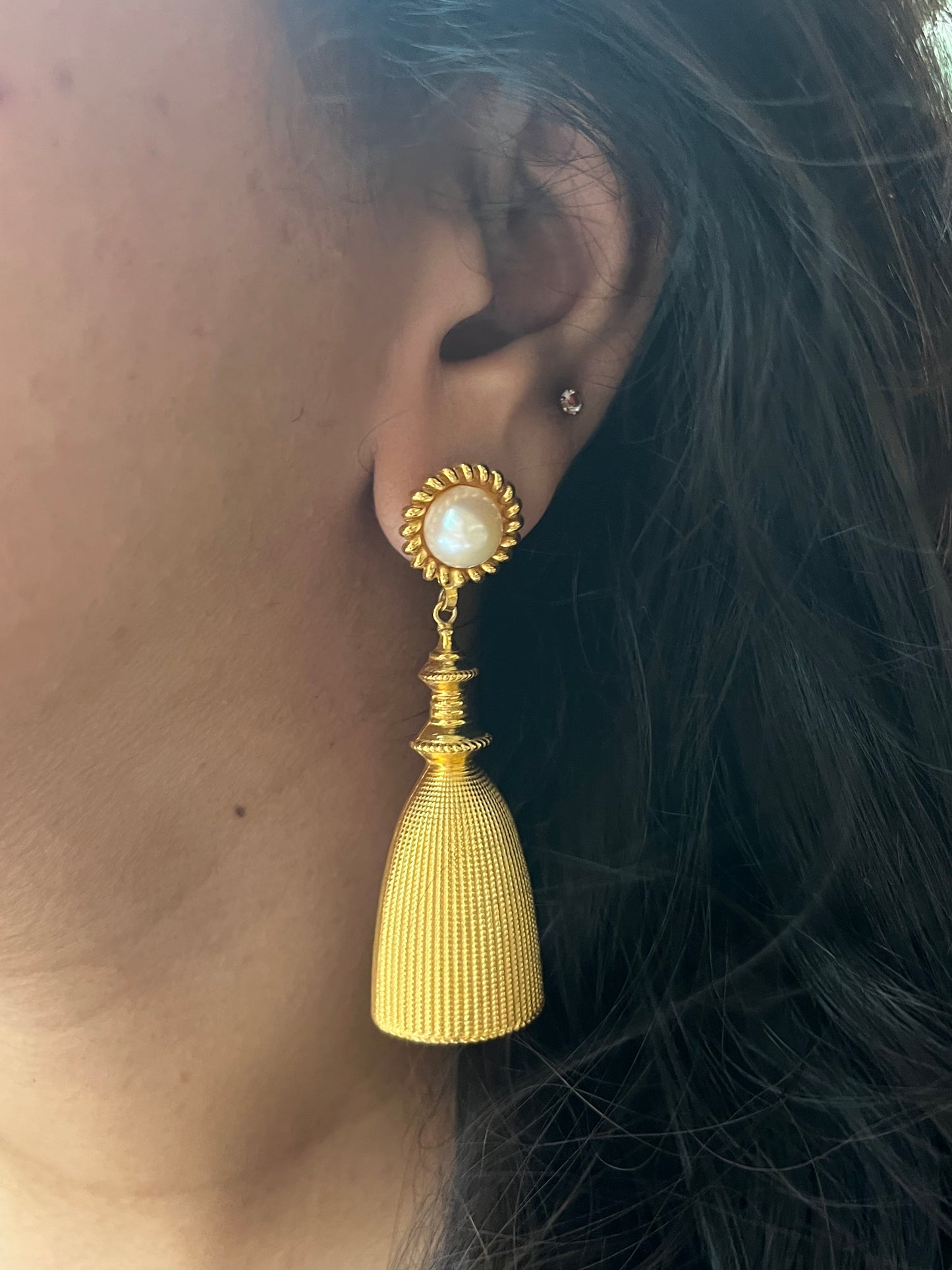 Perla Tassel Earrings